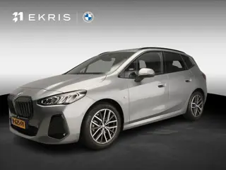 BMW 2 Serie Active Tourer 218i | M-Sportpakket | LED | Navigatie | Trekhaak | Panoramadak | Sportsto