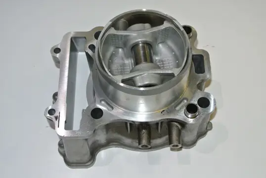 CILINDERBLOK Suzuki SFV 650 Gladius 2009 - 2015