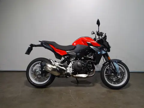 BMW F 900 R (bj 2024)