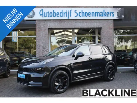 Lynk & Co 01 1.5 6.6Kwh TREKHAAK-AFN + BLACKLINE! 360-CAMERA PANO/SCHUIF INFINITY DAB NAVI CARPLAY S