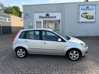 Ford Fiesta 1.3-8V Futura XL NL AUTO AIRCO-1650E---