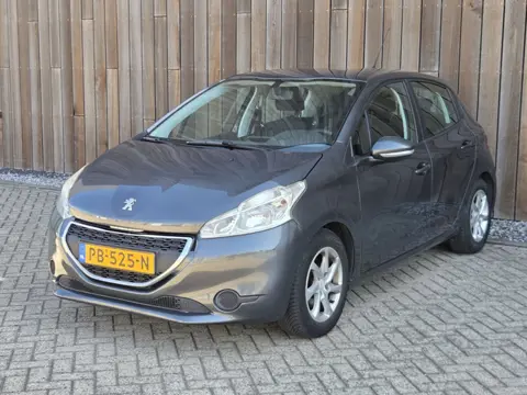 Peugeot 208 1.2 VTi Access Airco