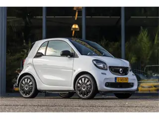 Smart Fortwo EQ Essential 18 kWh (bj 2020, automaat)