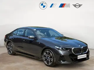 BMW 5 Serie 550e xDrive M-SPORT ** LED, LEDER, PANO, TREKH, ACC, HuD, MEMORY, 19-inch LMV ** Ex BMW-