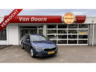 Skoda Octavia Combi 1.0 TSI 110pk Business Edition Plus elek. achterklep virtueel dashboard