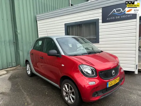Smart Forfour 1.0 Pure LAGE KILOMETERS - LEEST TEKST