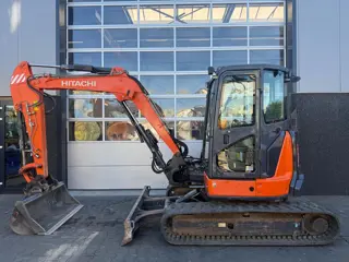 Hitachi ZX55U-5A | A/C (bj 2016)