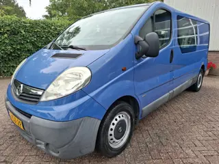 Opel Vivaro 2.0i L2H1 DUBBEL CABINE 6 ZITPLAATSEN BENZINE 117PK