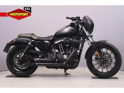 Harley-Davidson SPORTSTER 883 IRON (bj 2013)