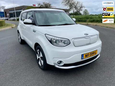 Kia Soul EV ExecutiveLine 27kWh, Aut, Stoel-/stuurvrw, Cam, Navi, Keyless, Cruise/Climate control, 2