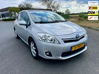 Toyota Auris 1.8 Full Hybrid Aspiration, Aut, Trekhaak, Navi, Pdc, Cruise/Climate control, Lmv, Geen