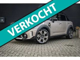Mini Countryman 1.5 Cooper S E ALL4 Untamed Edition | Pano | Carplay | H&K | Leder | ACC | Nieuwstaa