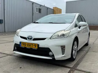 Toyota Prius 1.8 Business NAVI-CAMERA-HEAD-UP