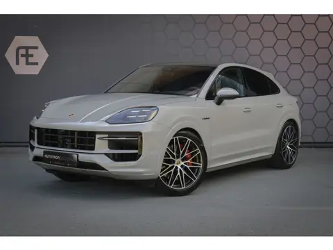 Porsche Cayenne Coupé 3.0 S E-Hybrid | PASSENGER DISPLAY | ELEKTRISCHE TREKHAAK | PASM | BOSE | SOUN