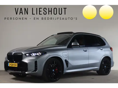 BMW X5 xDrive50e NL- Auto!! Bow&Wil I M-Sport Stoel + Verkoel/Verwarmd