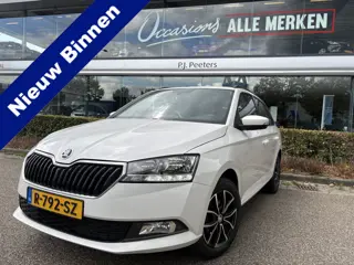 Škoda Fabia Combi 1.0 TSI Ambition Airco - Apple carplay - Parkeersensor achter - Dakrails - Bagaged