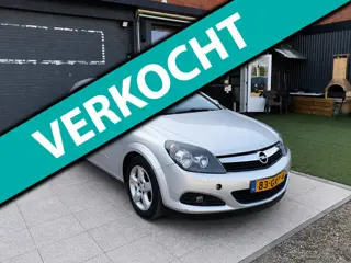 Opel Astra GTC 1.6 Business