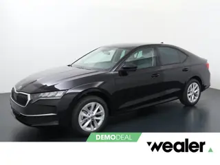 Škoda Octavia Business Edition 1.5 TSI DSG | Automaat | Navigatie | Adaptieve cruise control | Apple
