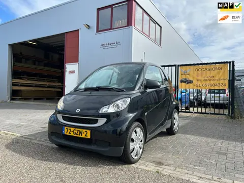 Smart Fortwo coupé 1.0 Pure Automaat | Lange APK | €2.999