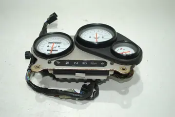 TELLERSET Triumph 900 Daytona 1995 - 1996