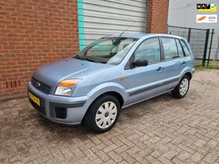 Ford Fusion 1.4-16V Comfort 5-Drs Airco! Bj:2006 NAP!