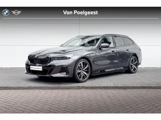 BMW 5 Serie Touring 530e | M-Sport PRO | Trekhaak | Driving Assistant Plus | Innovation pack