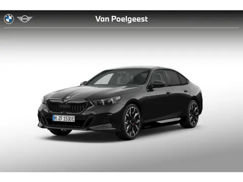 BMW 5 Serie Sedan 550e xDrive M Sport Pro Edition | M Sportpakket Pro | Innovation Pack | Travel Pac