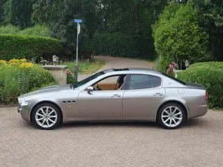 Maserati Quattroporte 4.2 Duo Select Schuifdak/Alcantara hemel/Top onderhouden