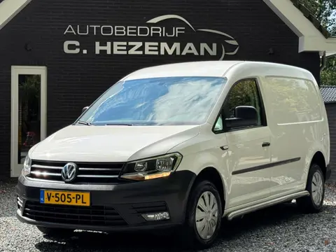 Volkswagen Caddy 2.0 TDI L2H1 DSG Maxi Highline Cruise Control Airco Navigatie Trekhaak AUX USB