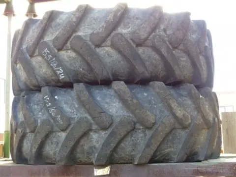 R24 Mitas 15.5/80R24