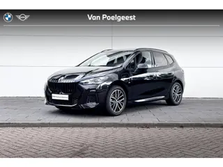 BMW 2 Serie Active Tourer 225e xDrive | M-Sport | Stuurwielrand verwarmd | Glazen panoramadak |