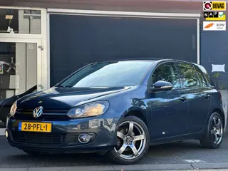 Volkswagen Golf 1.2 TSI Tour II BlueMotion CRUISE / AIRCO / NAP