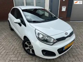 Kia Rio 1.2 CVVT Design Edition / Airco / Cruise / PDC / LM / NAP / 5DRS
