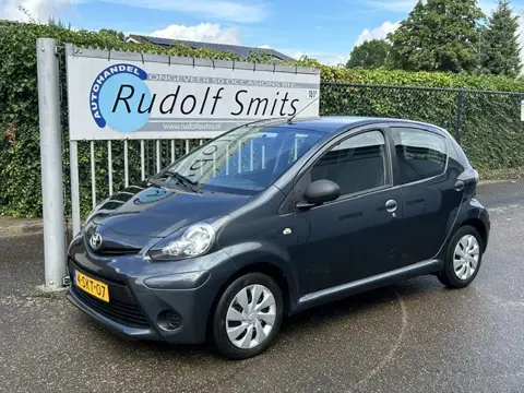 Toyota Aygo 1.0 VVT-i Now