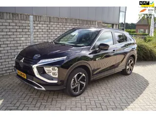 Mitsubishi Eclipse Cross 2.4 PHEV Intense+ Autom 4 WD Leder/Alcantara Sportst Stoelverw Navi Camera 