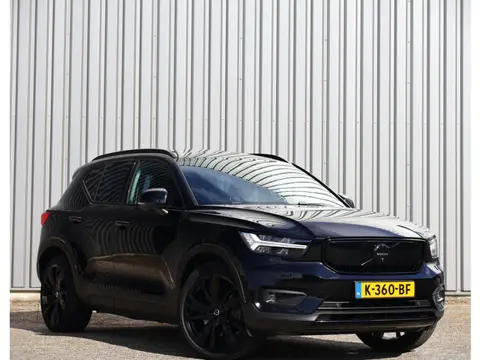 Volvo XC40 Recharge P8 AWD R-Design 408PK | Pano | 20" | Nappa | Org. NL | ACC |