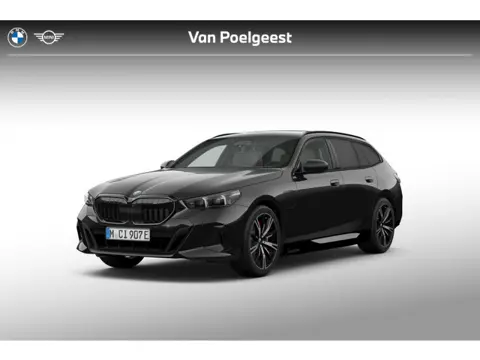 BMW 5 Serie Touring 550e xDrive M Sport Pro Edition | M Sportpakket Pro | Innovation Pack | Travel P