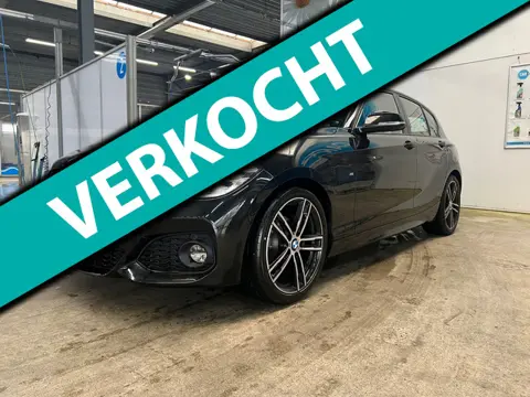 BMW 1-serie 118i Edition M Sport Shadow Executive