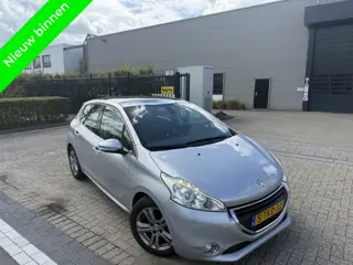 Peugeot 208 1.6 e-HDi Pano|Clima|Navi (bj 2014)