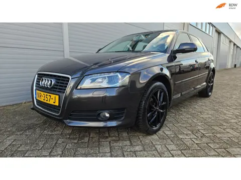 Audi A3 Sportback 1.8 TFSI Ambiente | Automaat | Clima |Cruise | Xenon | Apk 10-2027