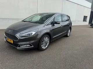 Ford S-MAX 2.0 Vignale Aut Pano 241pk