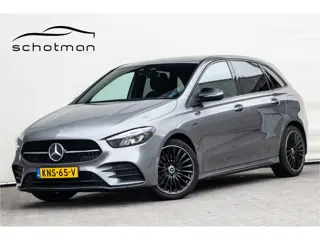 Mercedes-Benz B-Klasse 250 e AMG Night Edition, Widescreen, Trekhaak, Camera, Hybride