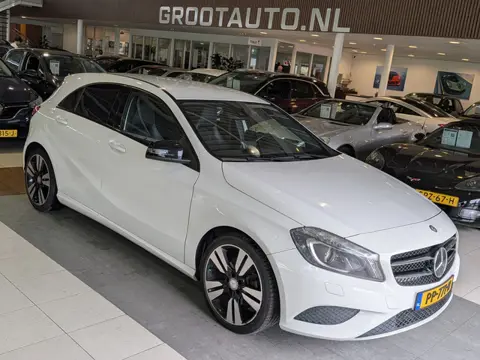Mercedes-Benz A-Klasse 180 Ambition Airco, Stuurbekrachtiging