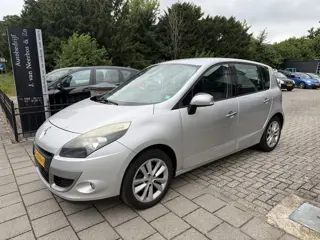 Renault Scénic 1.4 TCE Celsium (bj 2010)