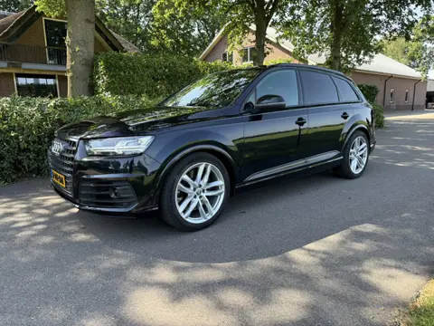 Audi Q7 4.0 TDI SQ7 quattro Pro Line + 7p Full options !