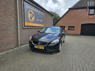Volvo V40 2.0 D4 Momentum Business (bj 2014)