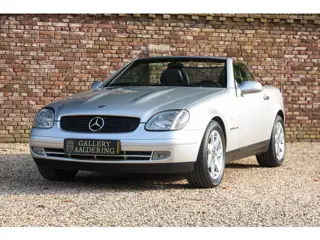 Mercedes-Benz 200-serie 230 SLK Kompressor "12.657 kms" "12.657 kms" - Newly delivered in Japan (whe