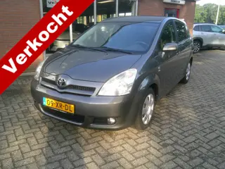 Toyota Corolla Verso 1.8 VVT-i Sol 7p. (bj 2004)