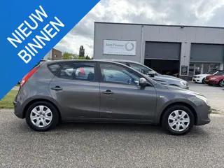 Hyundai i30 1.6i Dynamic