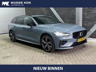 Volvo V60 T6 Plus Dark | Panoramadak | Camera | BLIS | Trekhaak | Leder